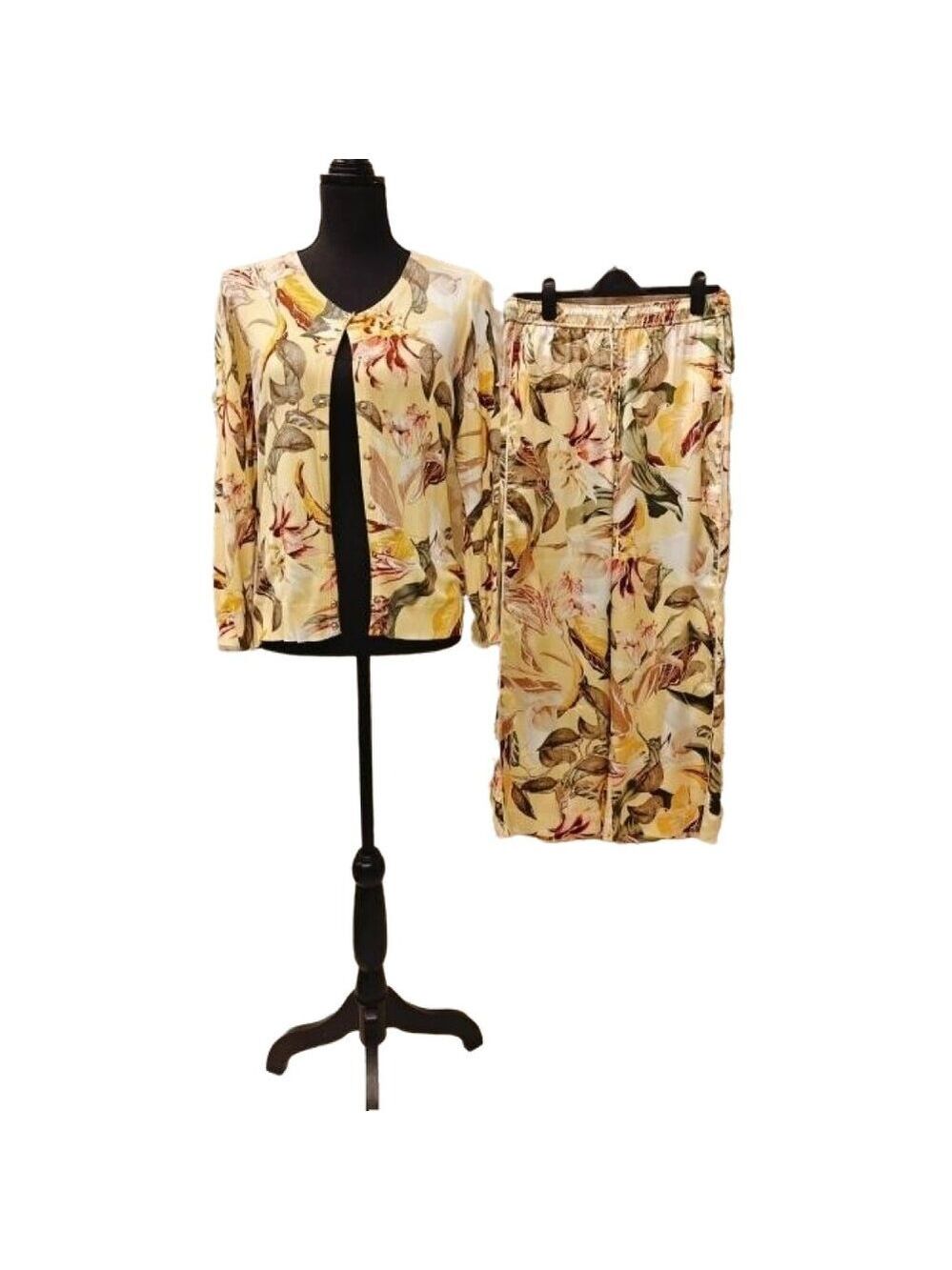 White House Black Market Resortwear Set M